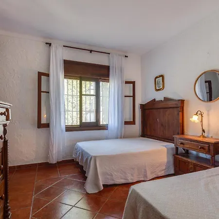 Finca-los-almendrales Holiday home *